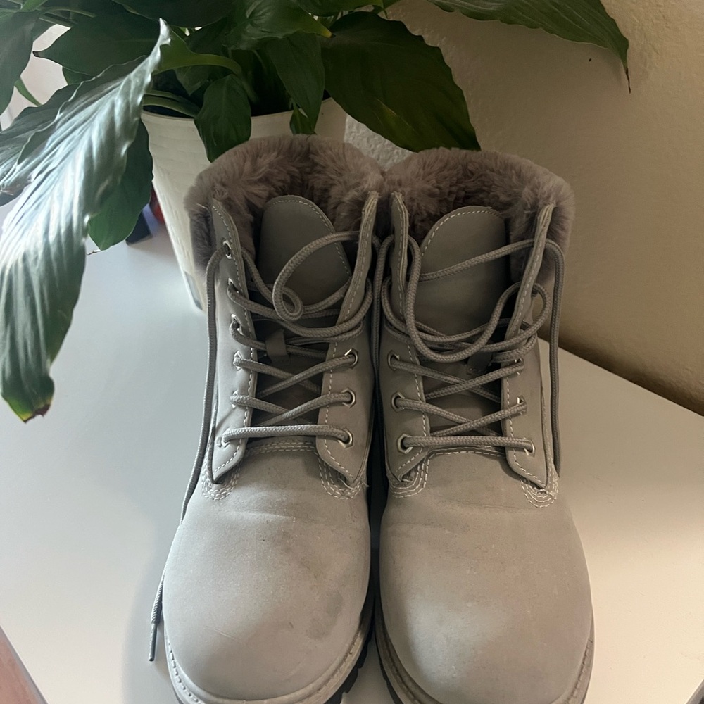 BAMBOO Gray Winter Boots